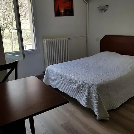 Hotel Restaurant Le Lachens 3*