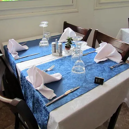 Restaurant Le Lachens 3*