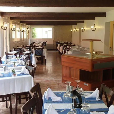 Hotel Restaurant Le Lachens